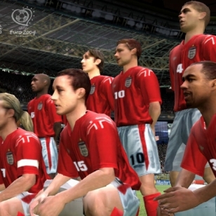 UEFA Euro 2004 – EA-futista kisojen kynnyksellä