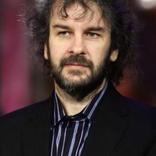 Peter Jackson kertoo pelisuunnitelmistaan