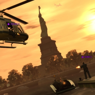 GTA IV ja PS3 samaan pakettiin?