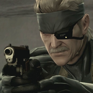 MGS4:ssä 1,5 tunnin välinäytöksiä?