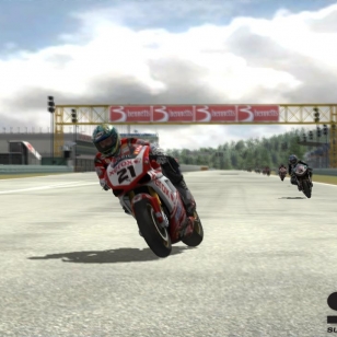 E3 2008: SBK08 Superbike kaasuttelee kuvilla