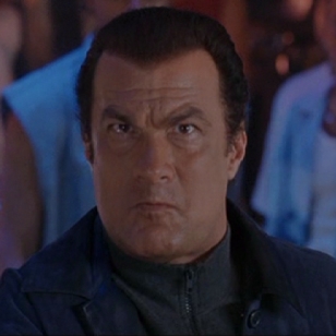 Steven Seagal leffaskaban voittoon