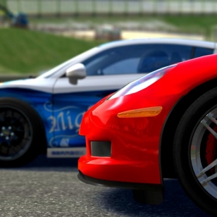 Luukku 15: Forza 3 vs. Gran Turismo 5