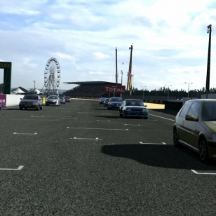 Luukku 15: Forza 3 vs. Gran Turismo 5