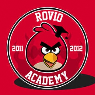 Rovio tarjoaa koulutusta pelialalle