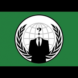 Anonymous ei suostu Sonyn syntipukiksi