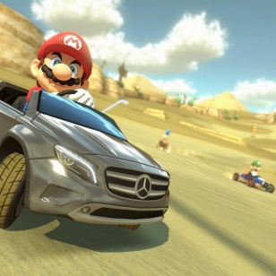 Mario istuu Mersun rattiin Mario Kart 8:n ilmaisessa lisäsisällössä