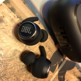 JBL Reflect Mini